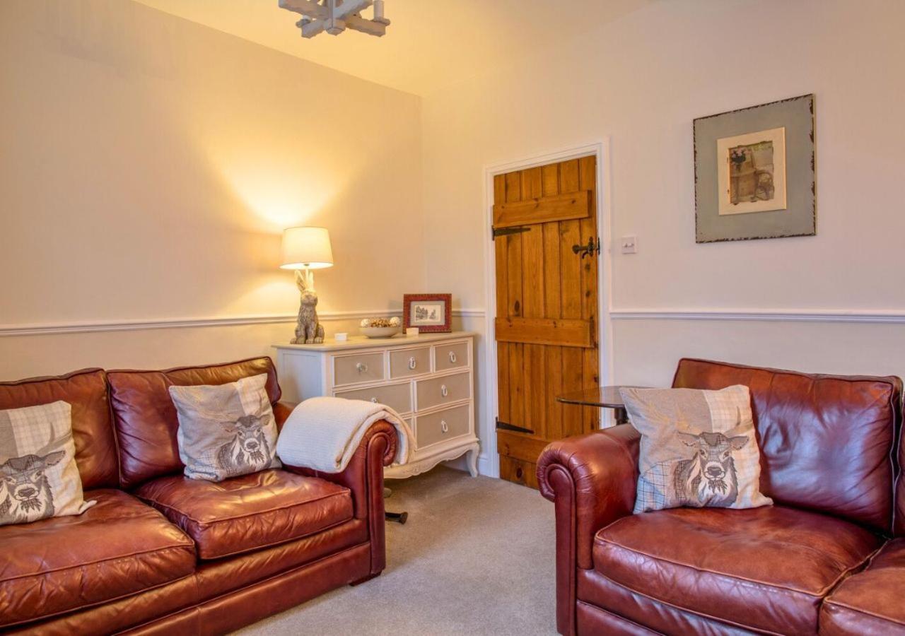 Вилла Charming 2 Bed House In Tewkesbury Centre Экстерьер фото