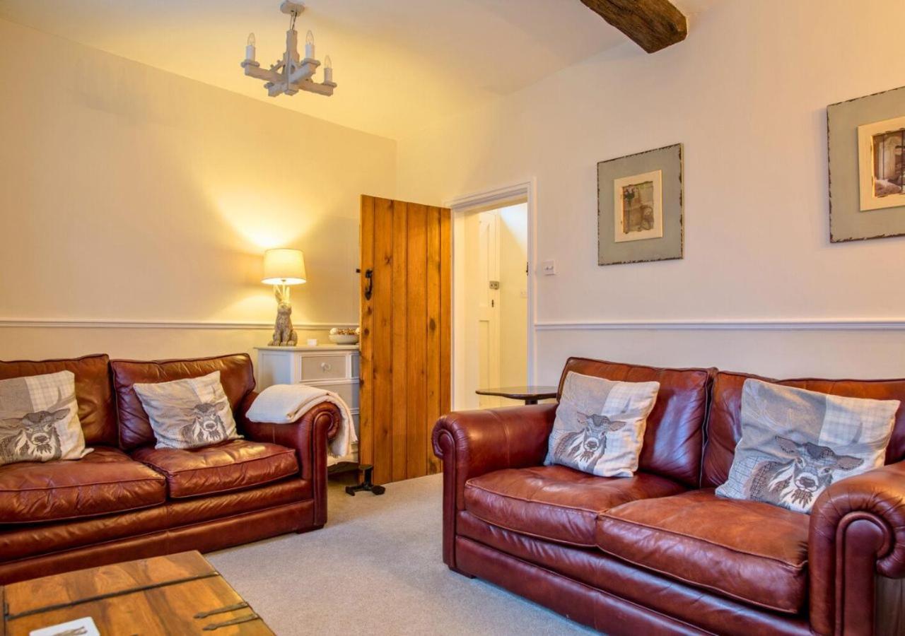 Вилла Charming 2 Bed House In Tewkesbury Centre Экстерьер фото